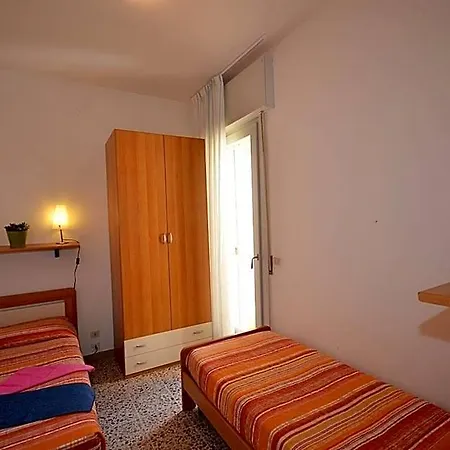 Hotel Modern Comfort In A Classic Garden In Pineda Bibione